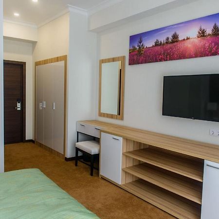 Baitas Hotel Borovoje Eksteriør billede