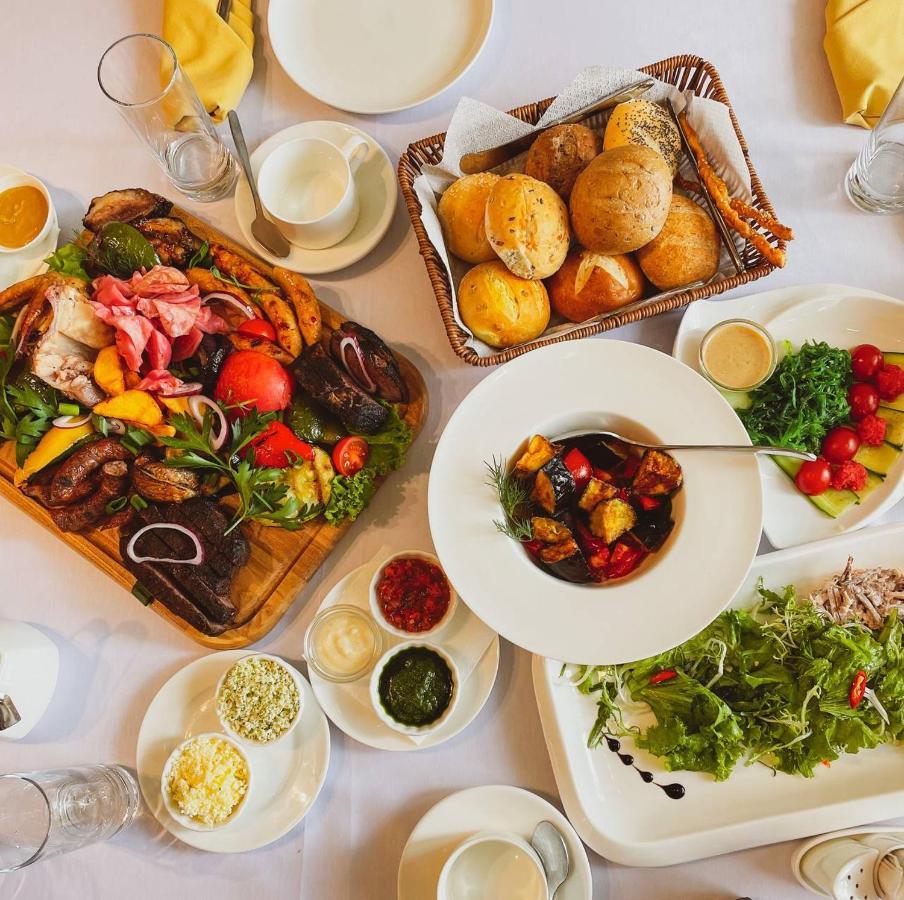 Baitas Hotel Borovoje Eksteriør billede
